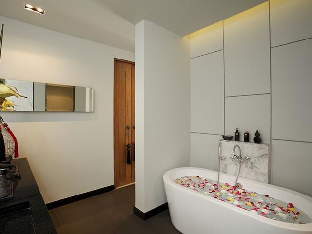 Wings By Two Hotel