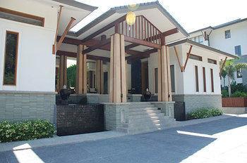 The Pearl Of Naithon Apartment Nai Yang