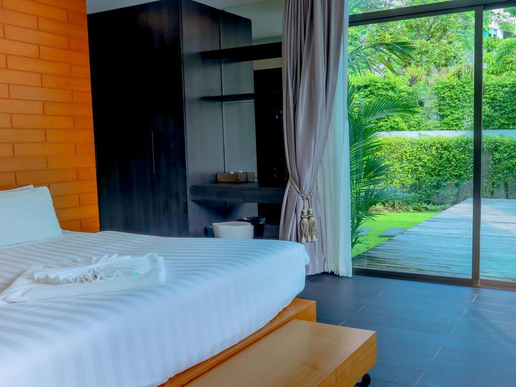 Villa Coco Kamala Tropical Pool