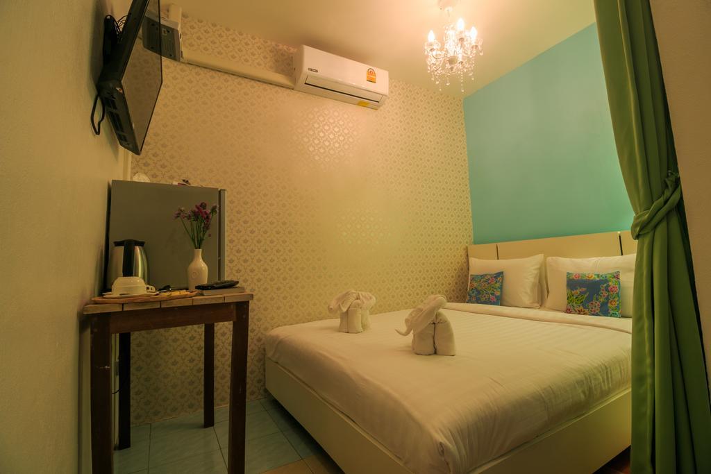Frog House (adults Only) Guest house Patong