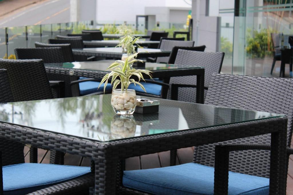 Lets Twin Sands & Spa-sha Extra Aparthotel