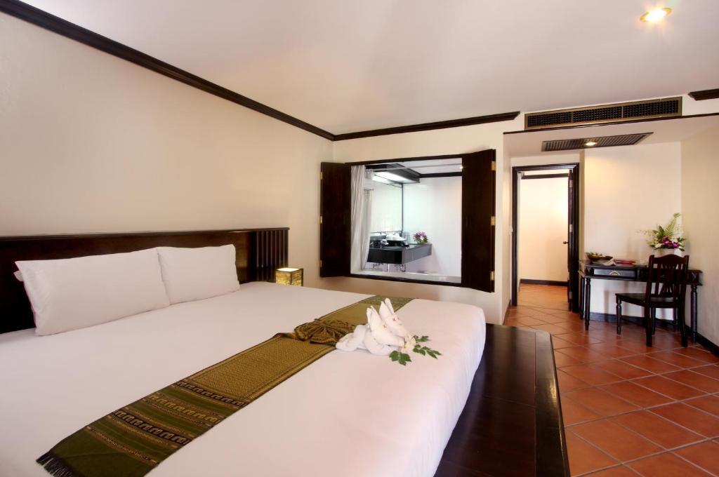 The Front Village - Sha 4*