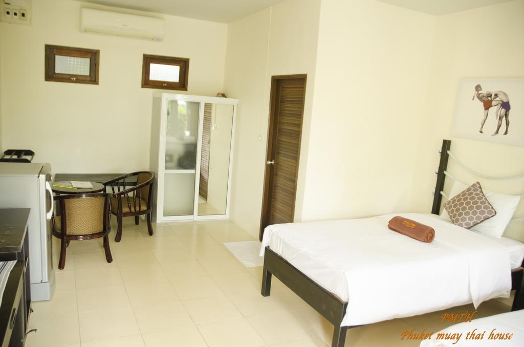 Guest house Phuket Muay Thai House 3*