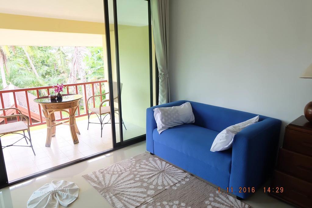 Baan Mai Beachfront Lone Island 4* Phuket