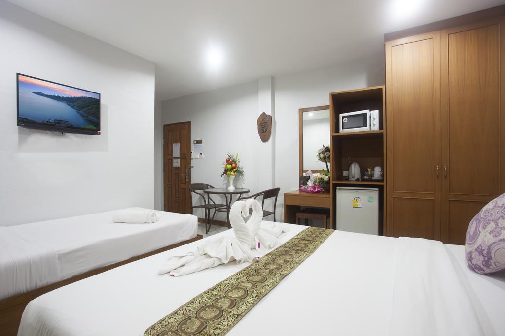 Hip Yaya Residences 2*