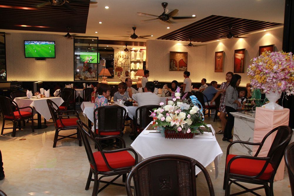 Hemingways Silk Hotel 3*