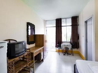 Kangaroo Guest house Karon