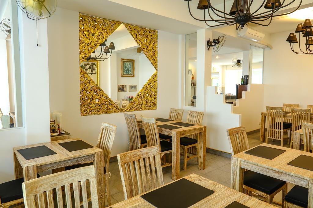 Cafe De Paris Patong