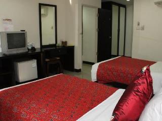 At Phuket 2* Patong