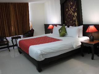 Inn At Phuket 2*