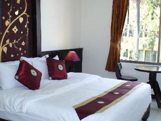 At Phuket Inn Patong