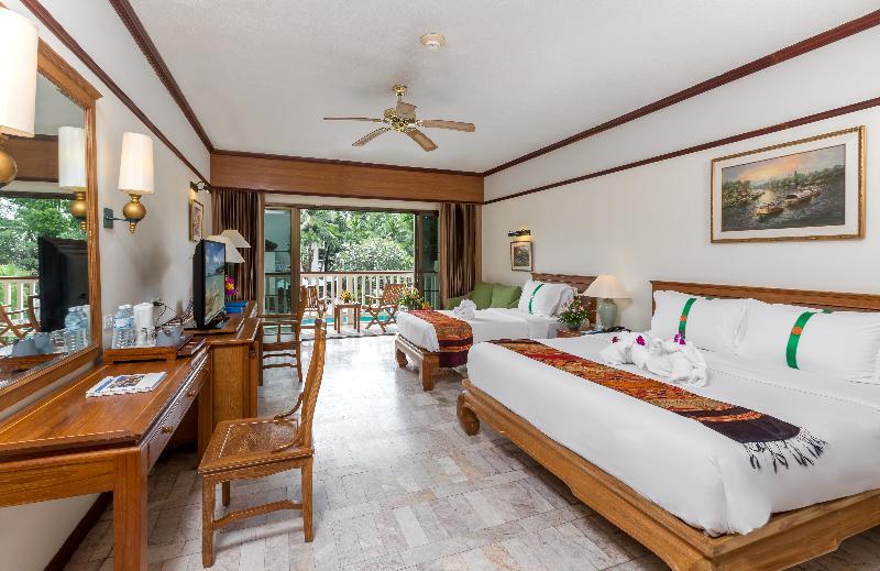 Resort Thara & 4*