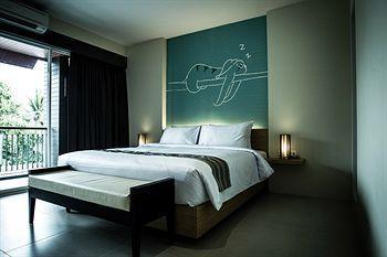 Tiras Hotel 2*