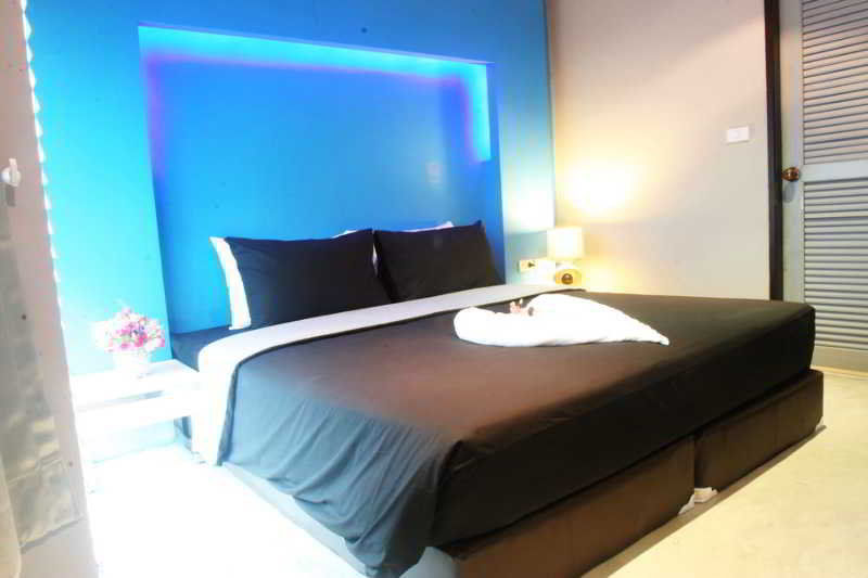 Patong Gallery Hotel