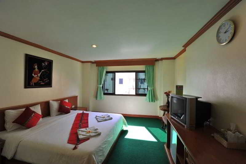 Pl 2* Patong