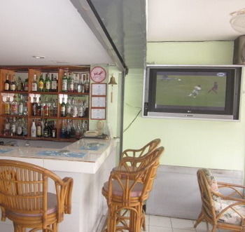 Guest house Island Karon