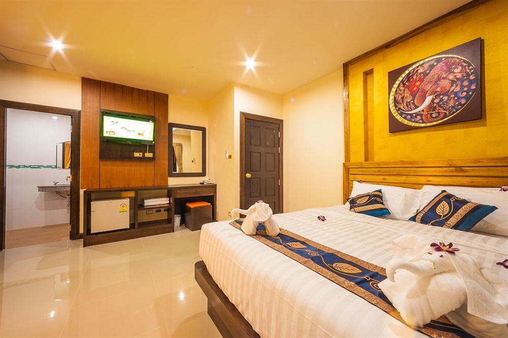Oyo 485 Million Hotel Patong