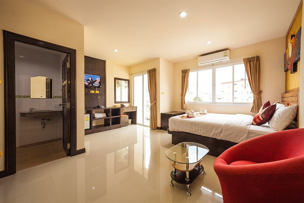 Oyo 485 Million Hotel
