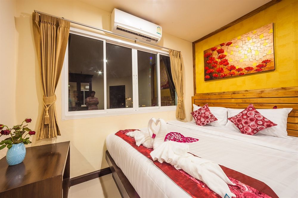 Oyo 485 Million Hotel 2*