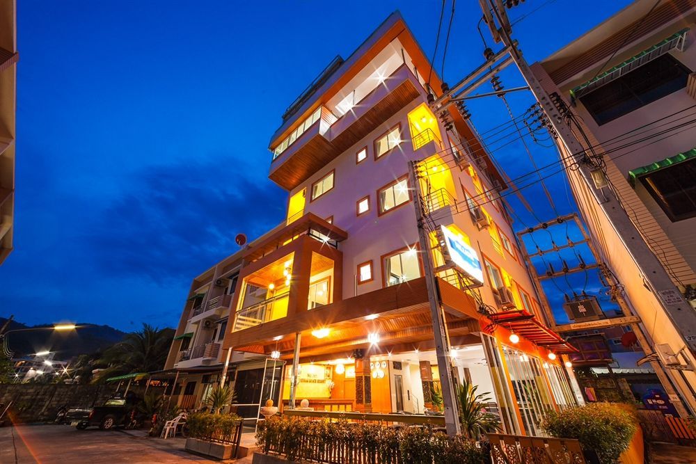 Hotel Oyo 485 Million Patong