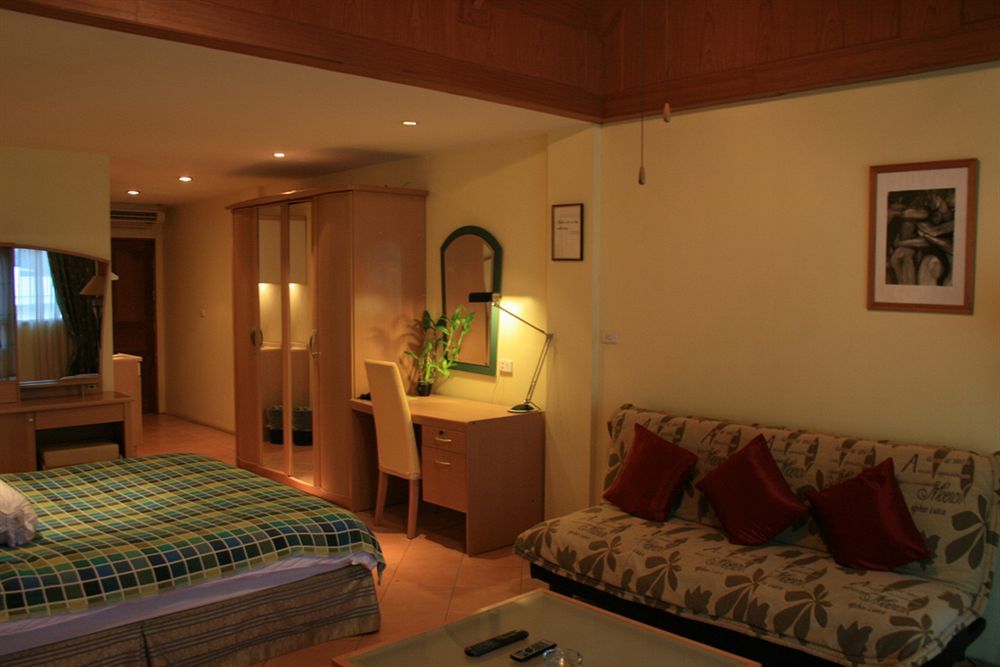Hotel Aquarius Gay & Sauna