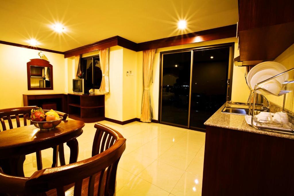 Inn Baan Sudarat Phuket