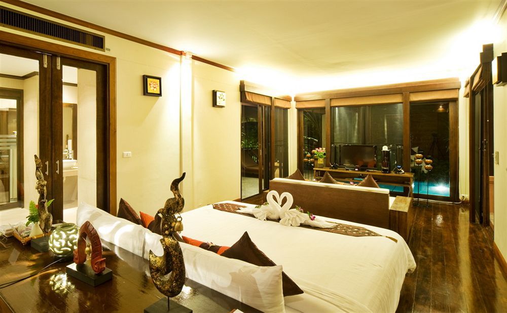 Korsiri Pool Resort