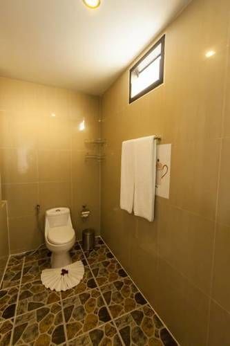Oyo 861 Dynasty Hotel