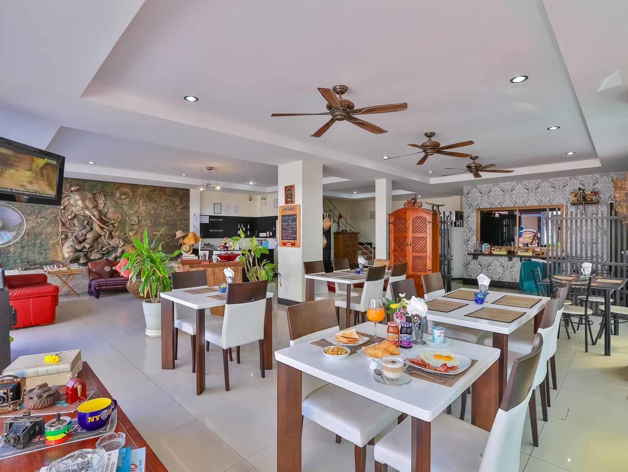 Nirvana Patong