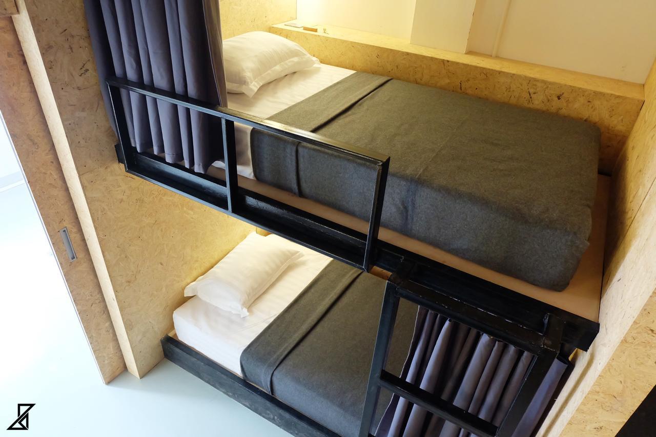 Hugger (adults Only) Phuket
