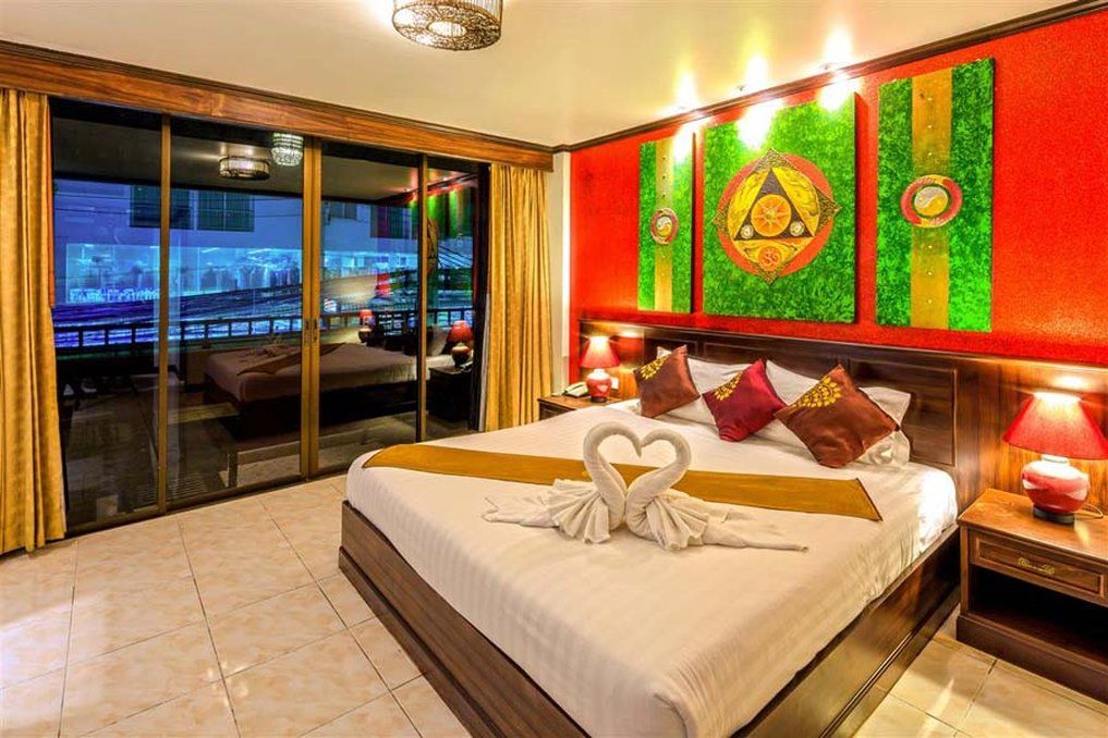 Tanawan Phuket 3*