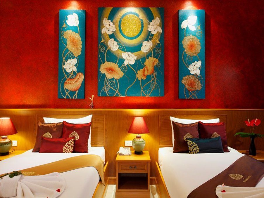 Tanawan Phuket Hotel