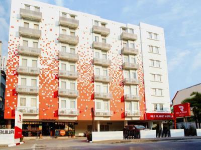Red Planet Phuket - Sha Extra Hotel 3*