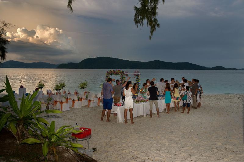 Coral Island Resort