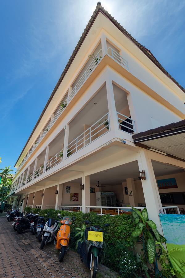Smile House Affittacamere Karon