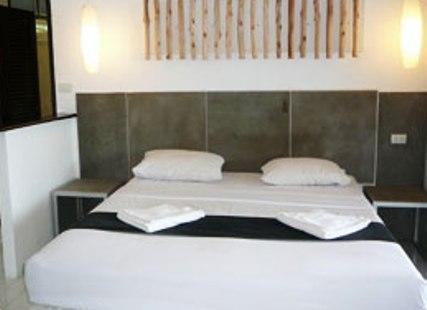 Cliff Contemporary Boutique Bungalows Hotel Karon