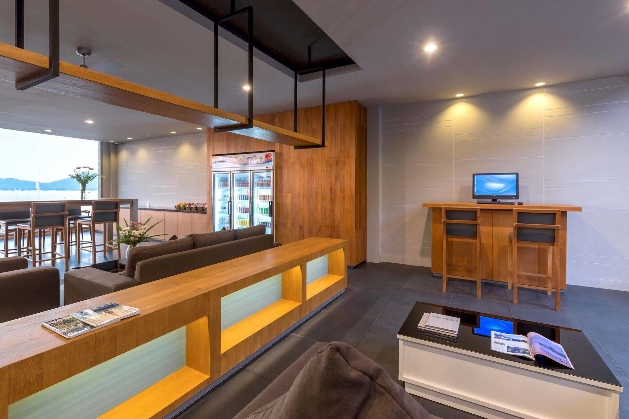 Resort X10 Seaview At 4*