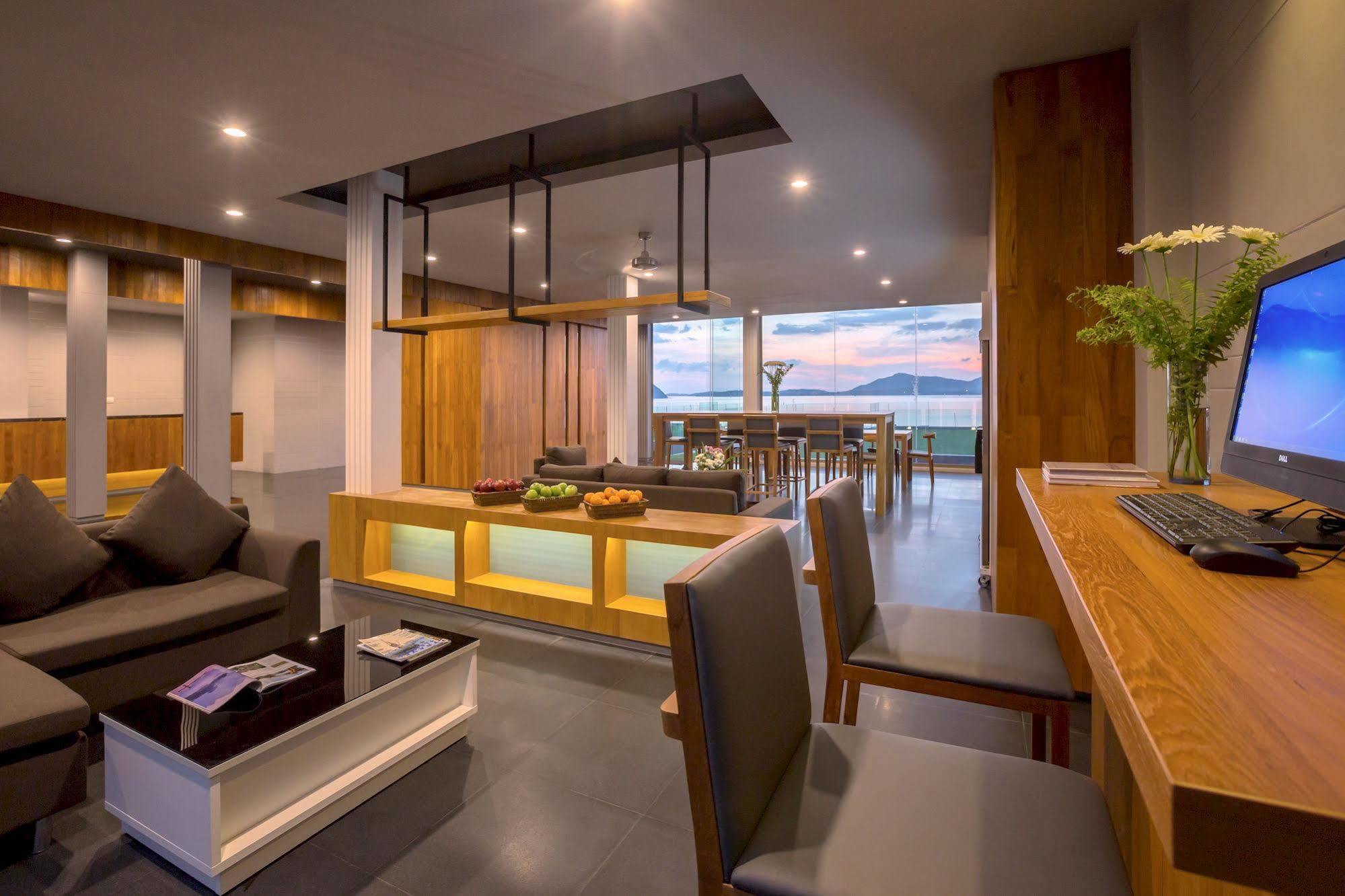 Resort X10 Seaview At 4*