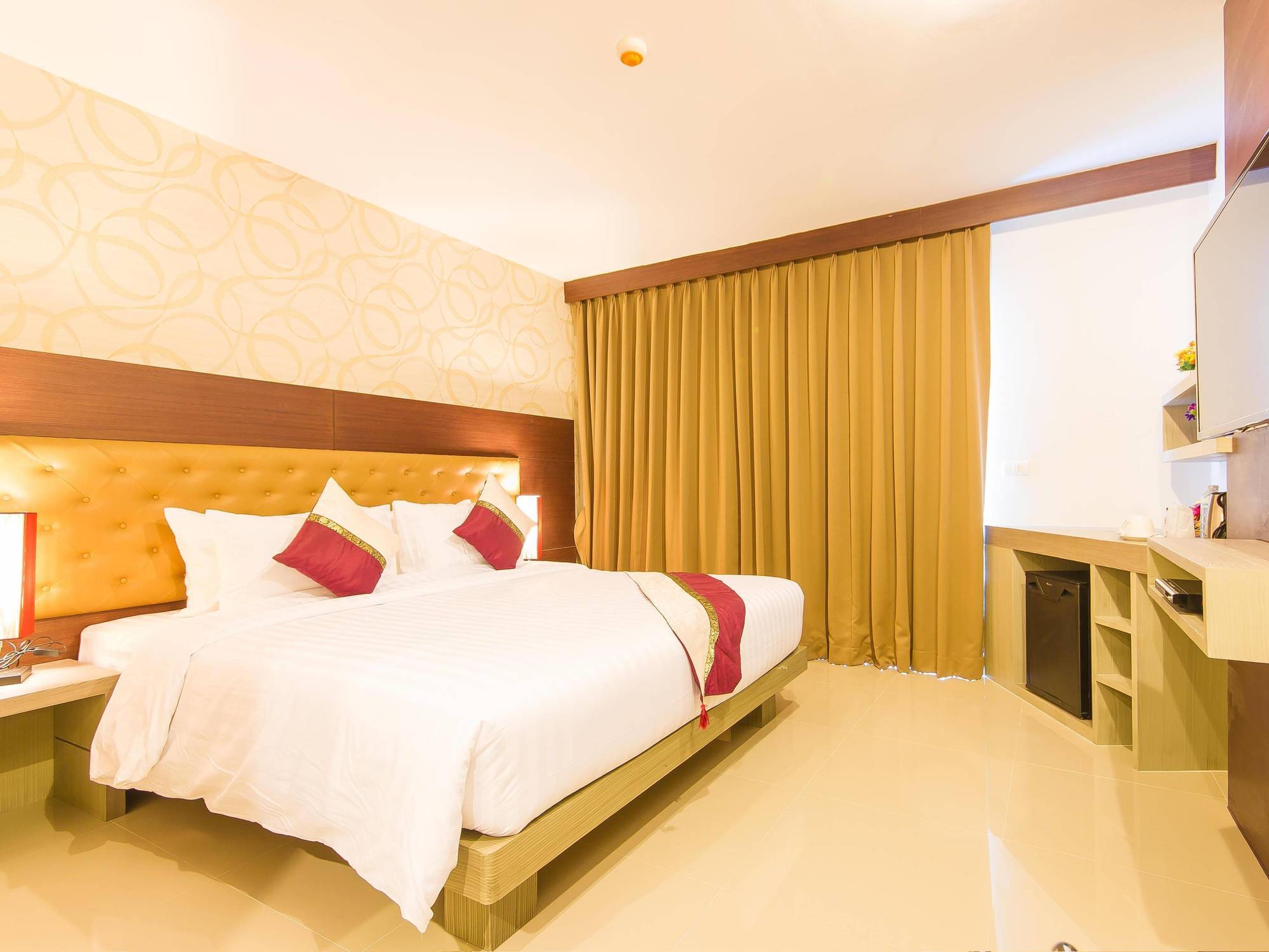 Hemingways Silk 3*