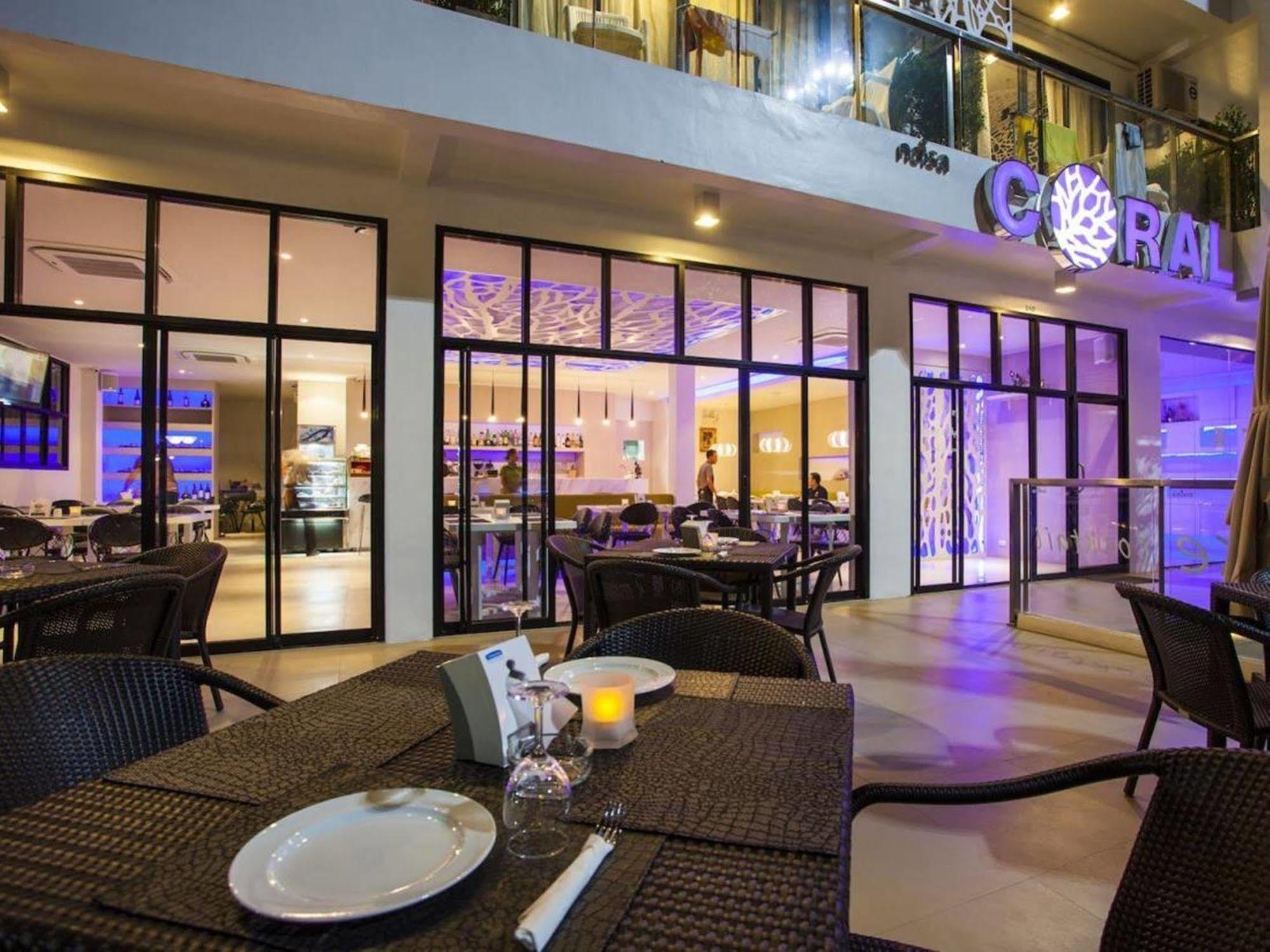 Coral Hotel 3*