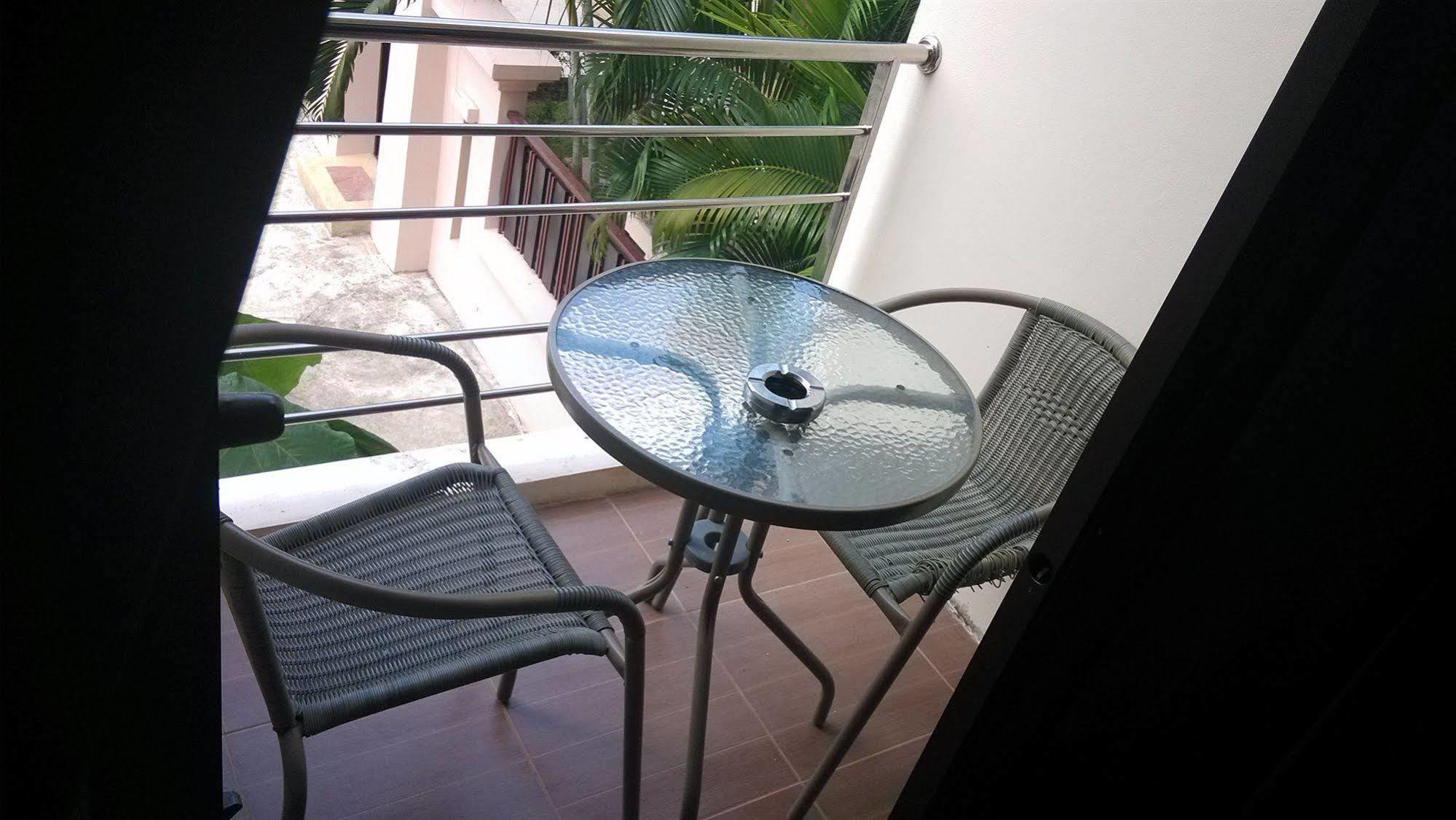 Hotel Islanda Privacy