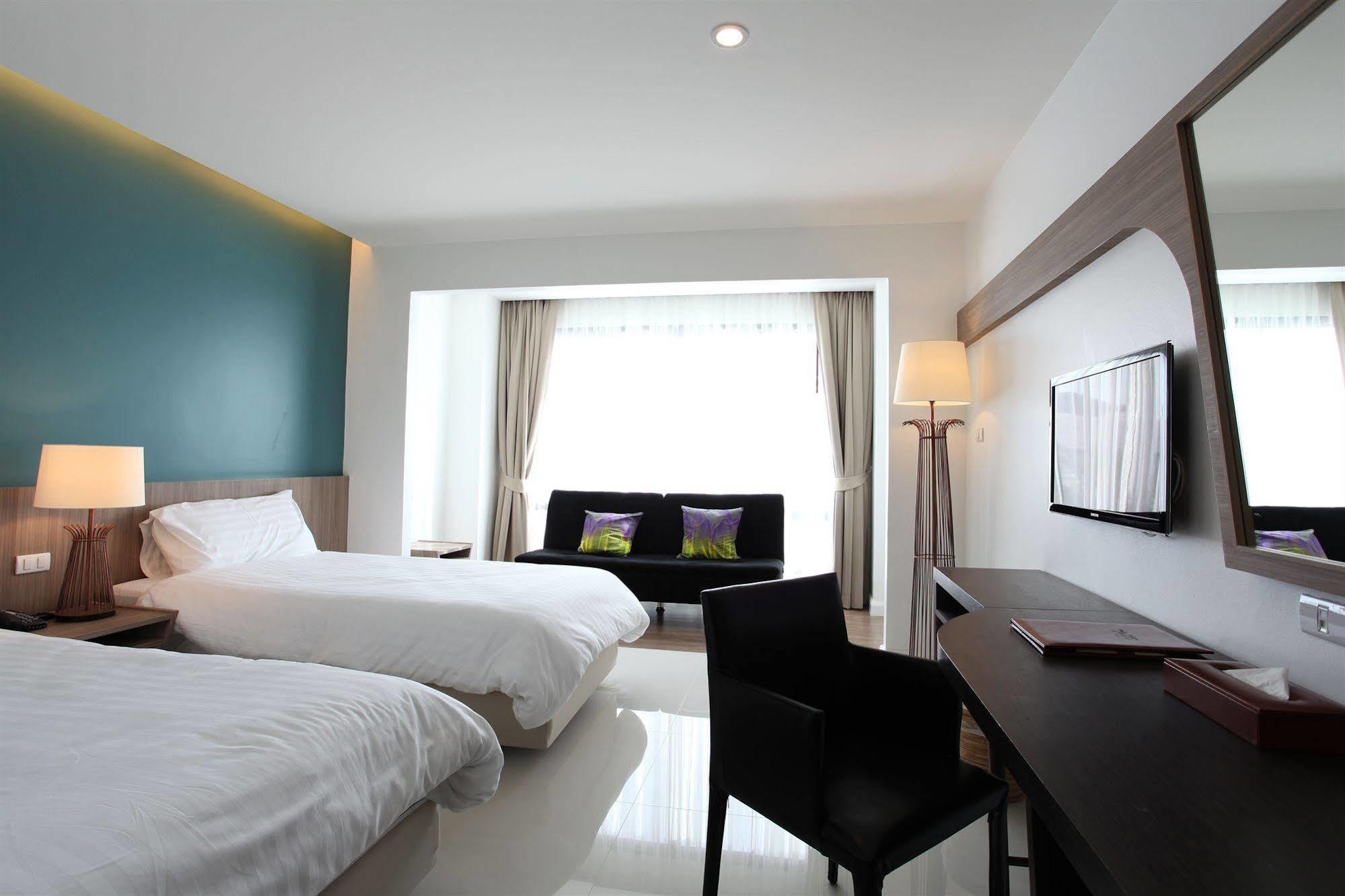 Hotel The Pago Design Phuket-sha Phuket