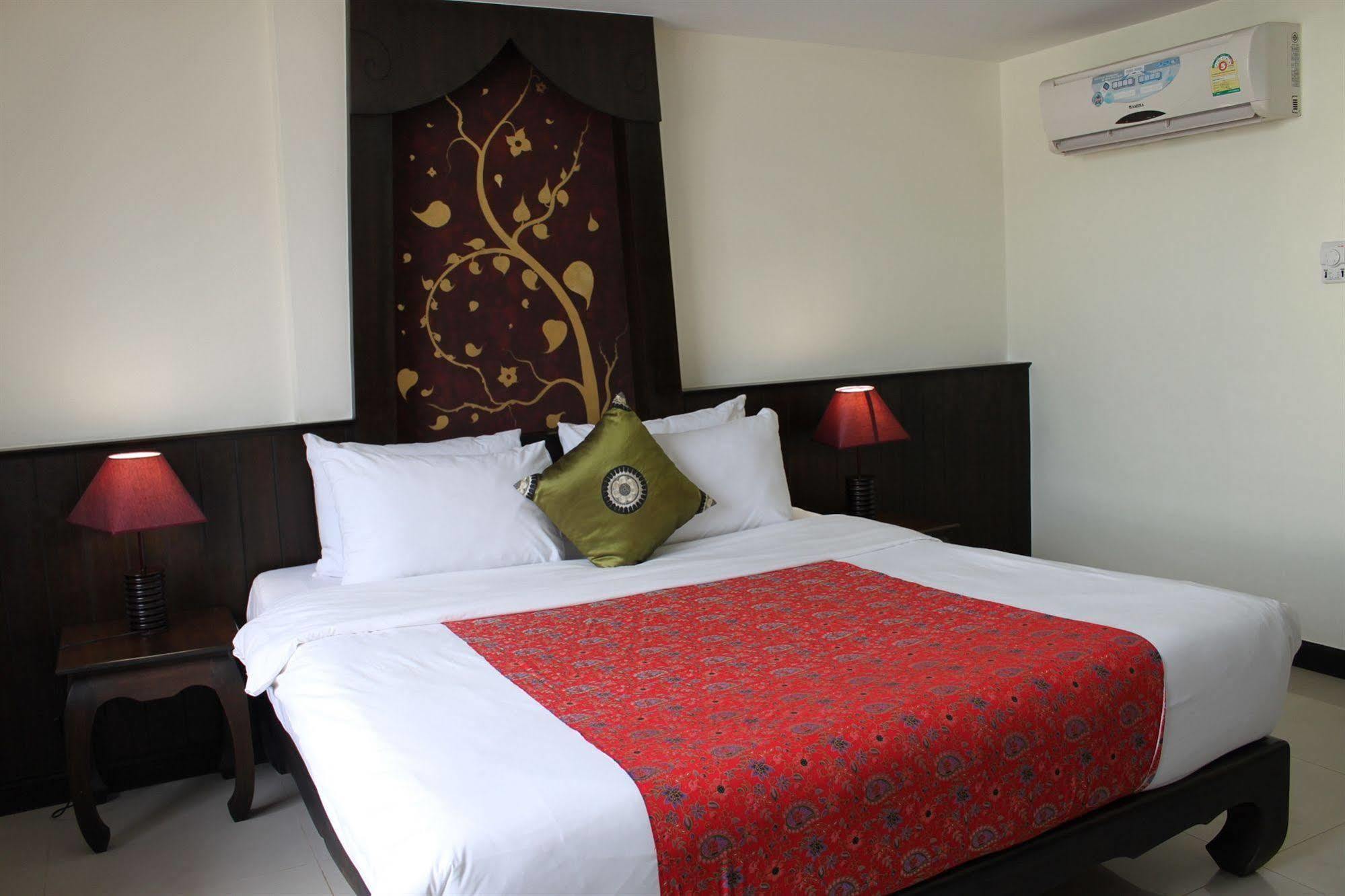 At Phuket Inn Patong