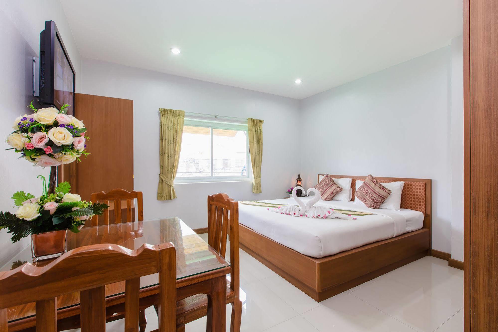 Hotel Hip Yaya Residences