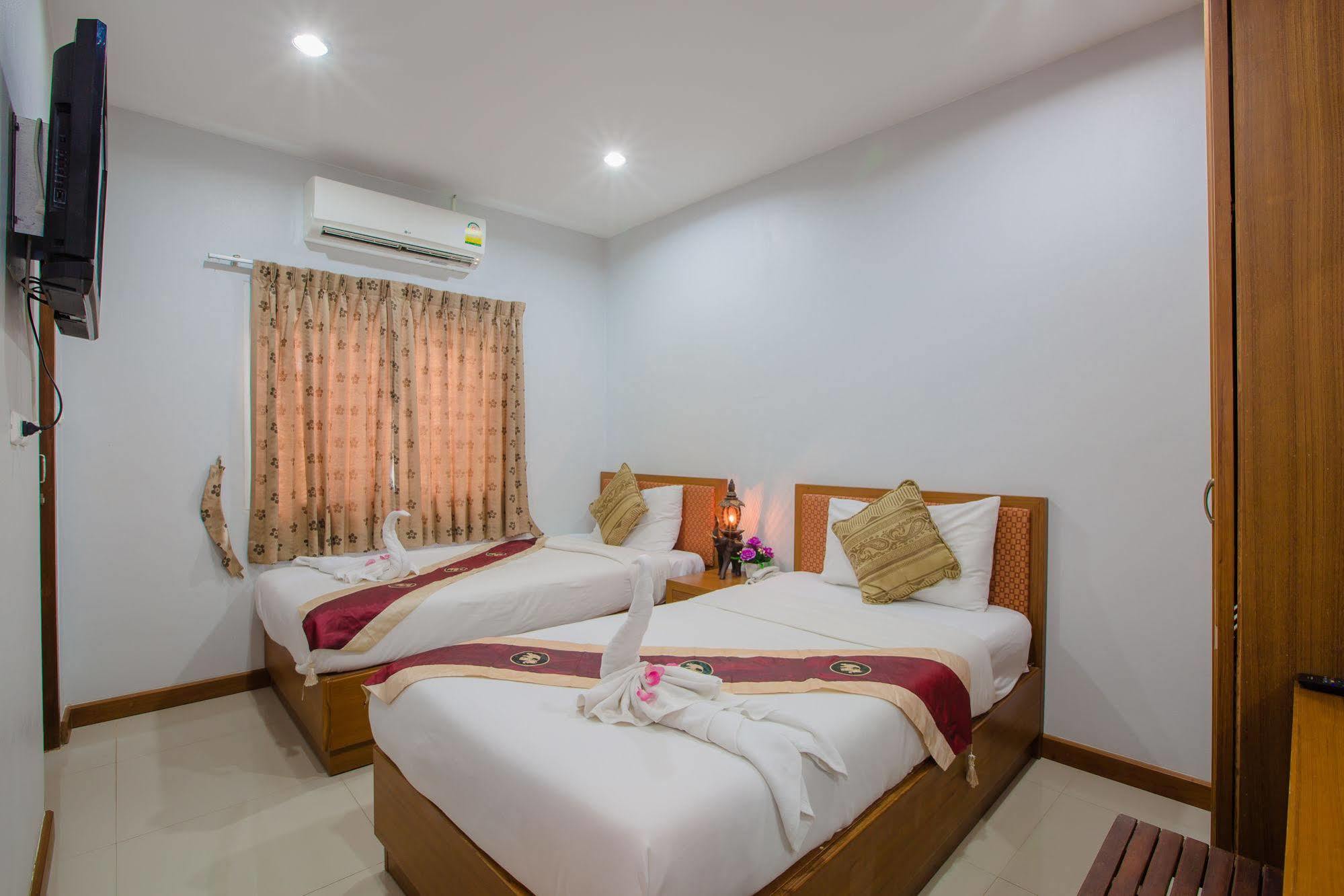 Hotel Hip Yaya Residences Patong