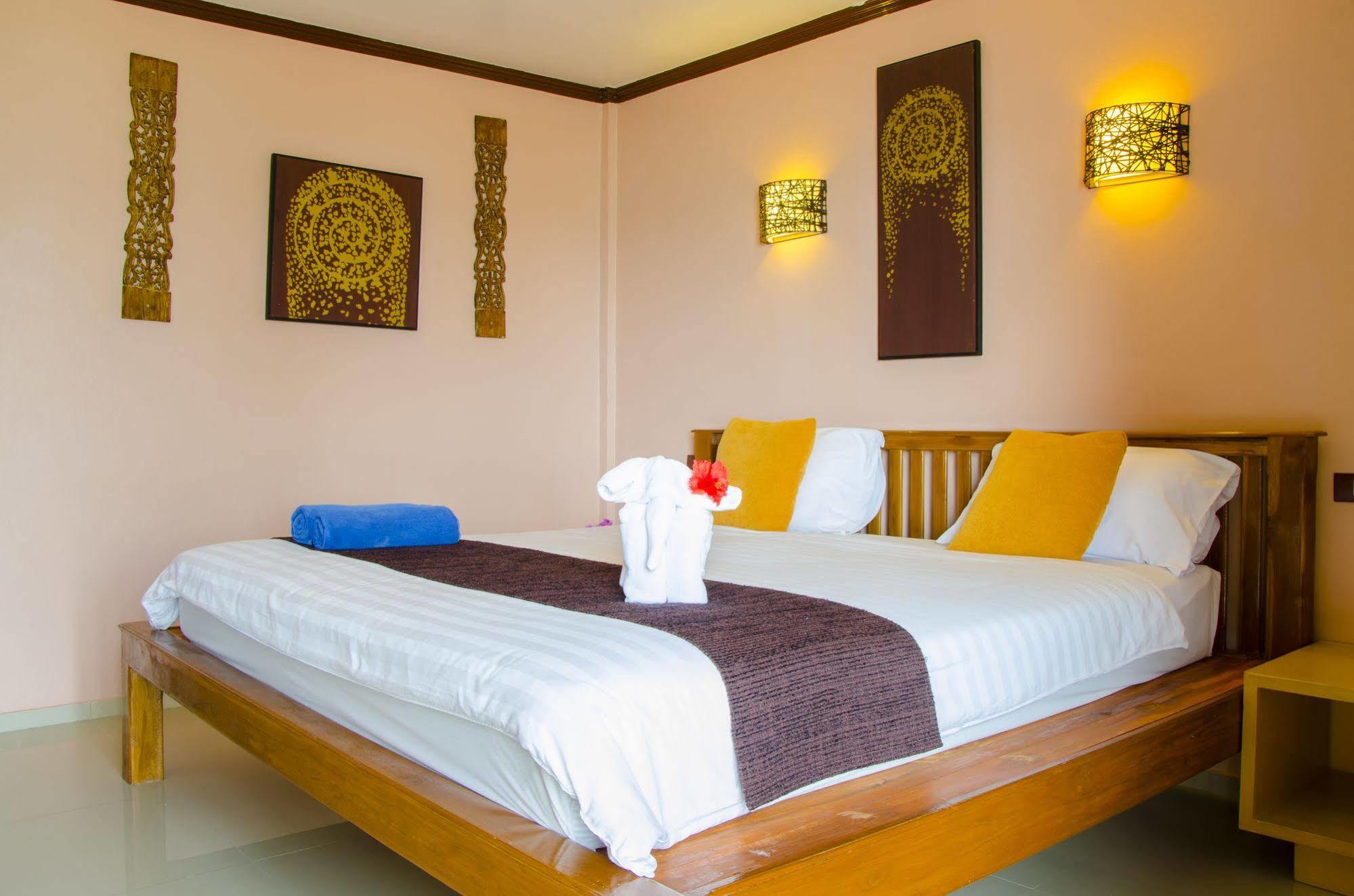 Coral Island Resort 4*