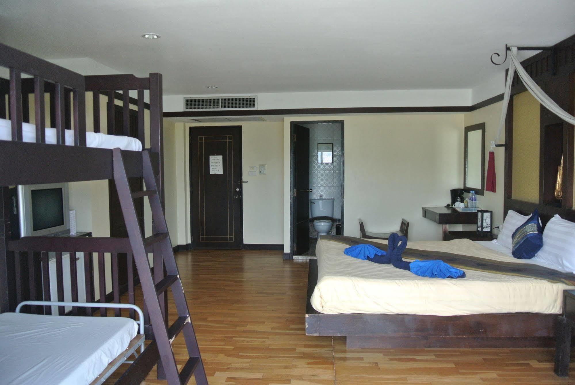 Oyo 255 The Ocean 3*
