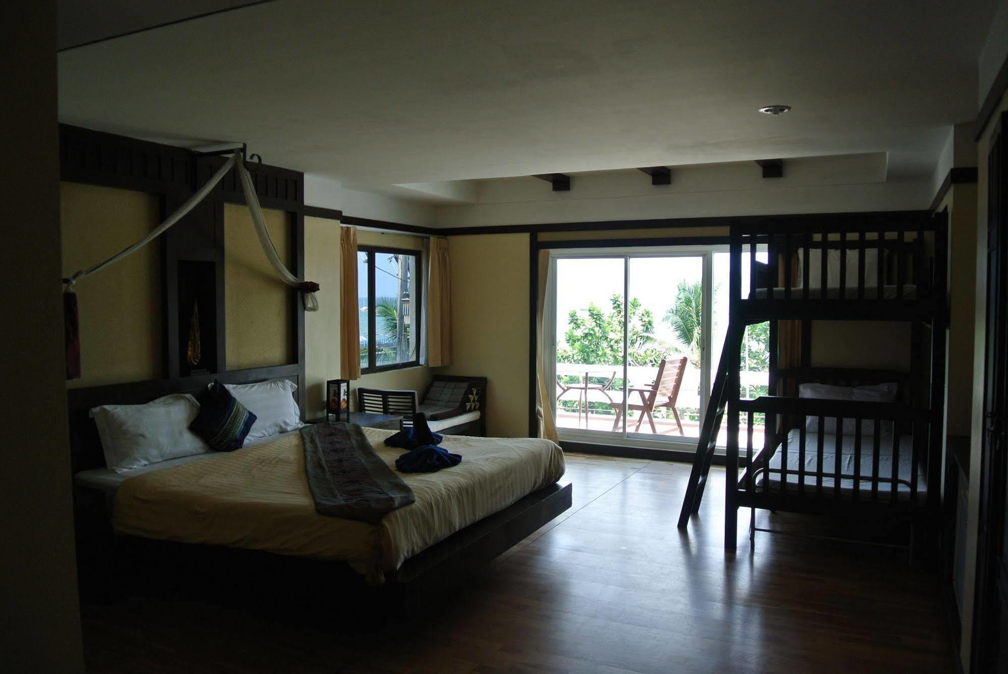 Oyo 255 The Ocean 3*