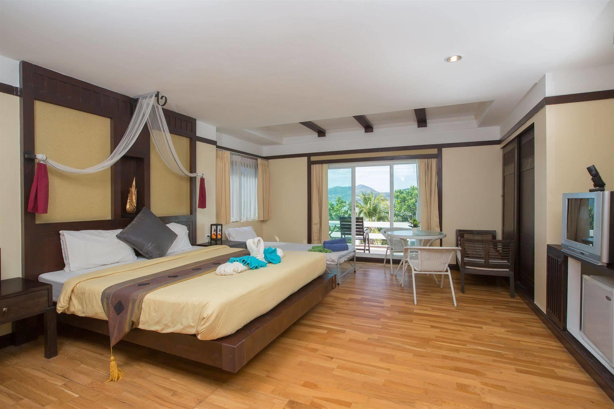 Hotel Oyo 255 The Ocean Patong