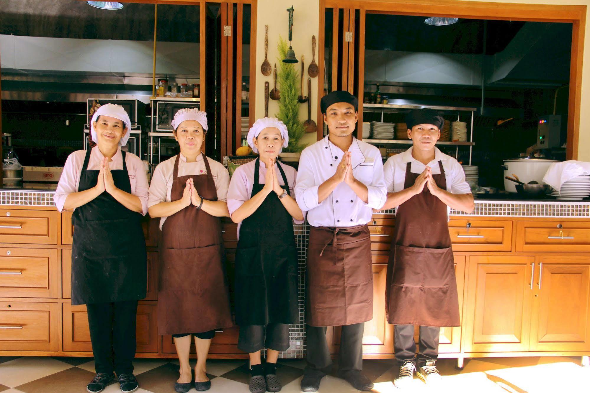 Hotel Baan Sailom Phuket - Sha Extra
